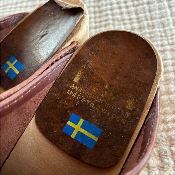 Vintage Braided Leather Clogs - Picture 9 of 9